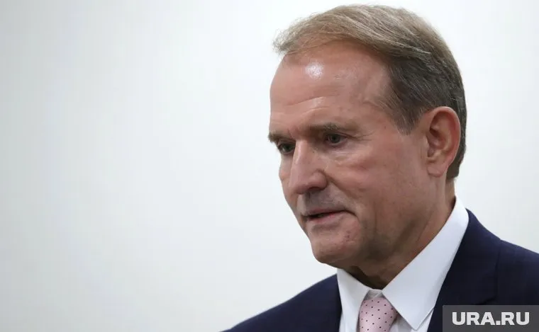 Медведчук попал под санкции Великобритании