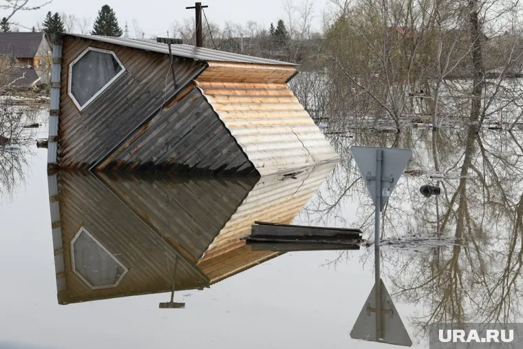 Жители ХМАО, дома которых пострадают от паводка, могут получить компенсацию до 150 тысяч рублей