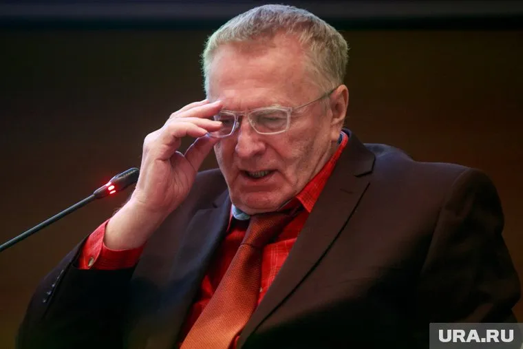 Владимиру Жириновскому не нравится содержание гимна России