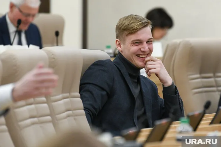 Для 28-летнего Андрея Пирожкова это уже третья избирательная кампания