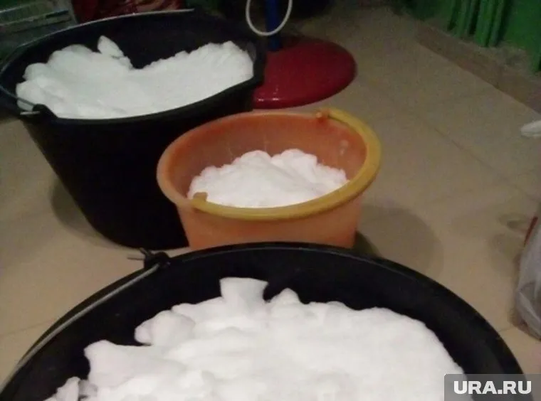 Вода отсутствовала более суток