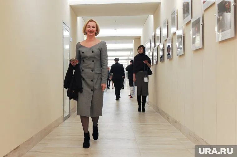 Еще весной Ирине Гехт вернули кабинет в губернаторской резиденции