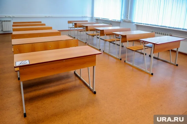 Поиск подрядчика для строительства школы в поселке Аксарка был приостановлен после жалобы компании ООО «СТРОЙТРАСТ»