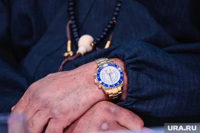 Rolex зарегистрировали в России товарный знак на часы Explorer