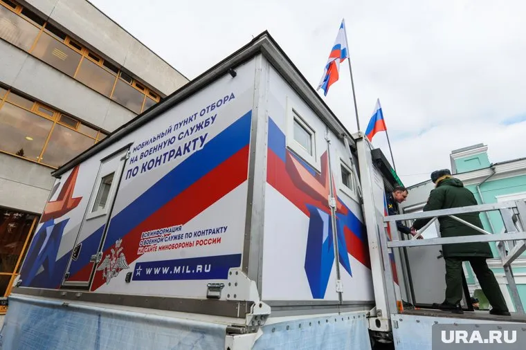 Контрактники смогут получать от 43 до 90 тысяч рублей