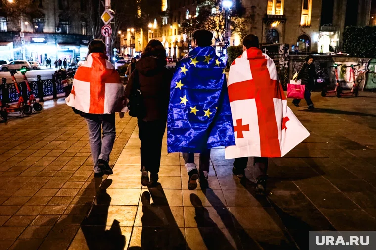 В Грузии начался антиправительственный митинг