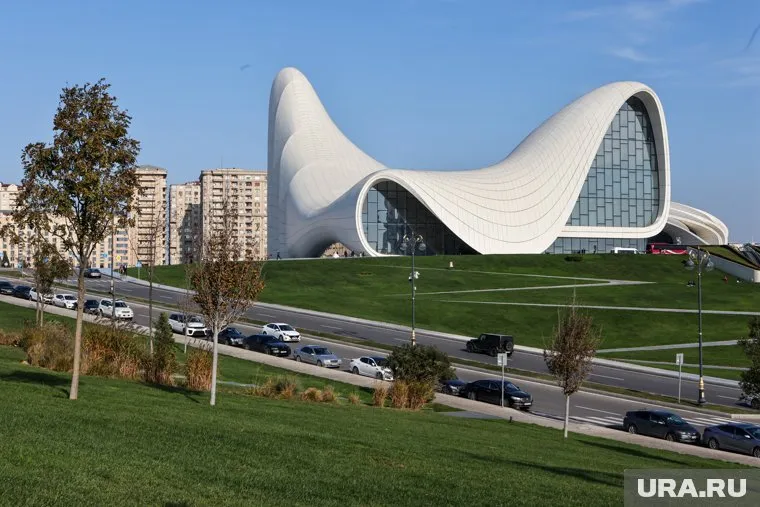 Отдых в столице Азербайджана начинается от 108 тысяч рублей