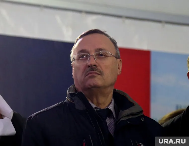 Владимир Рыбакин затянул с манежем – неизвестно, дадут ли вице-премьеру еще один шанс