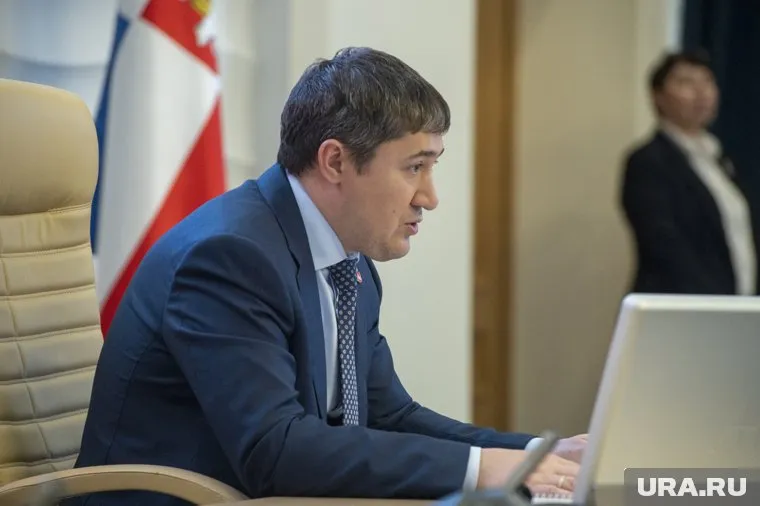 Махонин анонсировал перестановки в правительстве