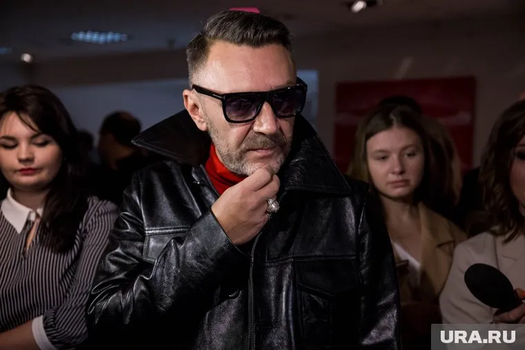 Шнуров написал ироничную инструкцию, как быть успешным в соцсетях