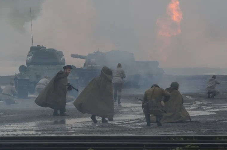 Фестиваль "УралТанк" на полигоне Старатель. Нижний Тагил, полигон старатель, военная техника, великая отечественная война, танк, бронемашина, сау, вов, атака, фестиваль уралтанк, красная армия