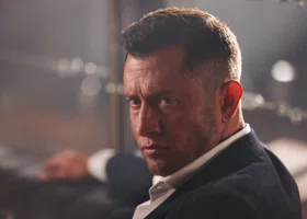 Подростком работал в стриптиз-клубе и стал главным «Мажором» страны: Павлу Прилучному — 38