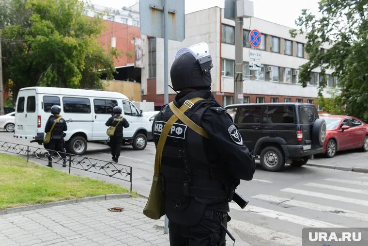 Обидчиков полицейского искали два дня, вводился план "Перехват"