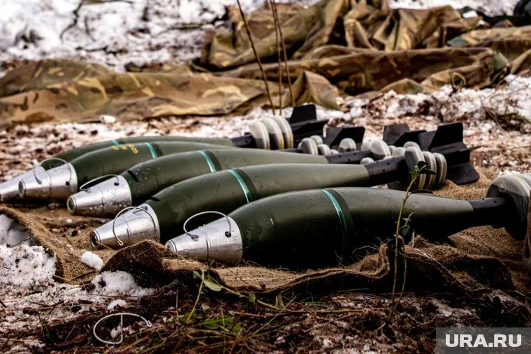 Четыре боеприпаса были вывезены в безопасное место и ликвидированы