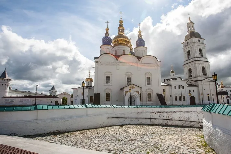 Тобольск. Виды и градоначальник, тобольский кремль