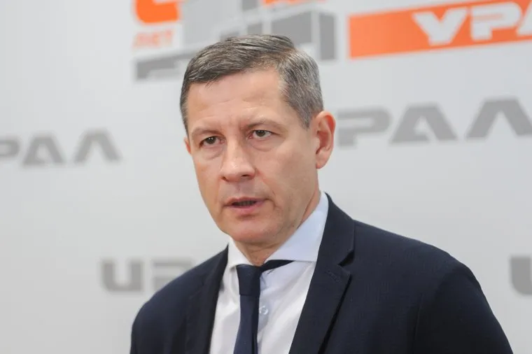 Депутаты заксобрания  на автозаводе «Урал» в Миассе. Челябинск