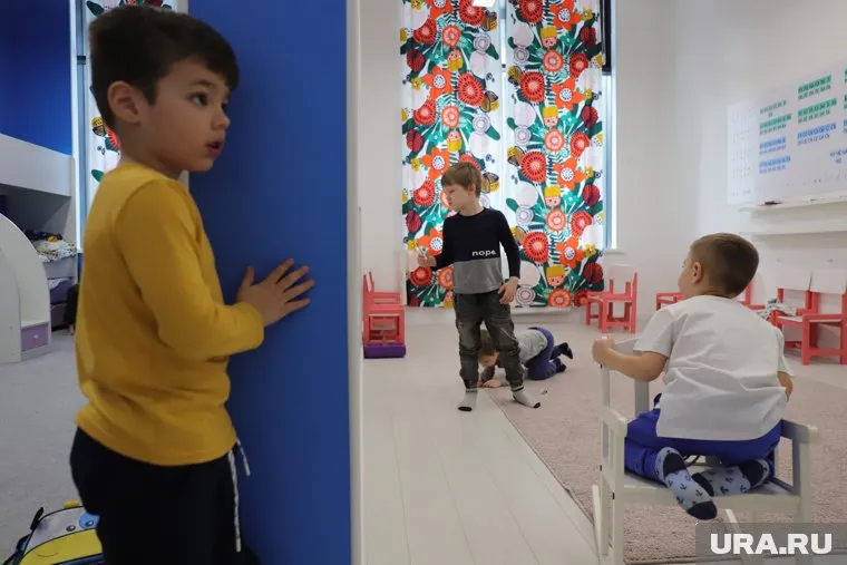 Детей, участвовавших в драке в детском саду Нефтеюганска, распределят в другие дошкольные учреждения