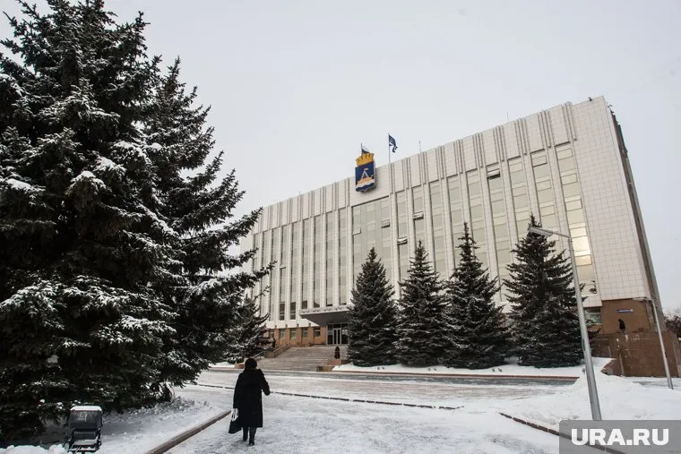 Владислав Чернов занял пост замглавы кадрового отдела гордумы