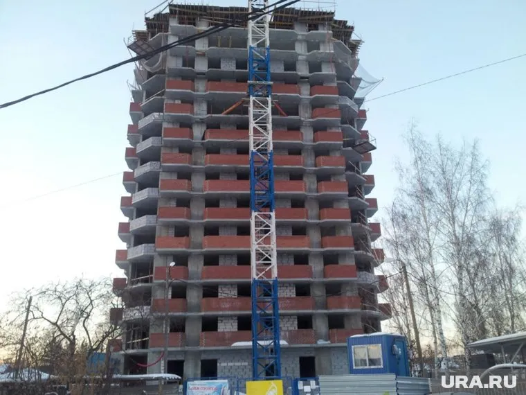 Замороженная стройка привела уже и к первым летальным исходам