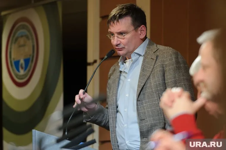 Антон Стуликов руководил главным каналом властей 11 лет