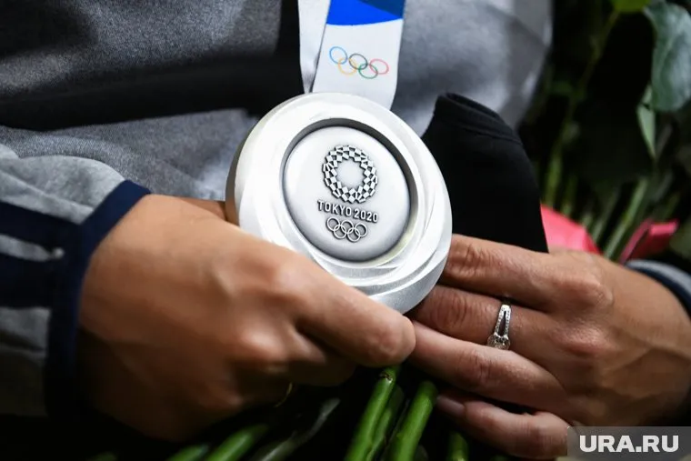 Гимнастки взяли серебро в групповом многоборье