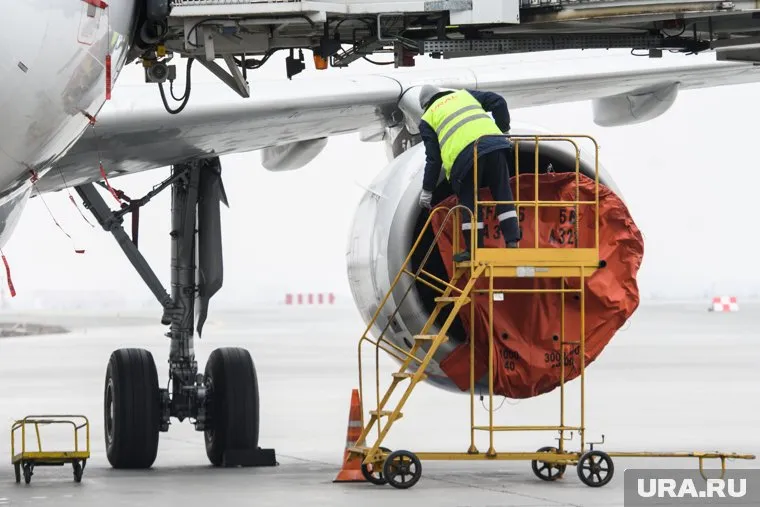 По предварительной информации, ожидается перегон резервного борта