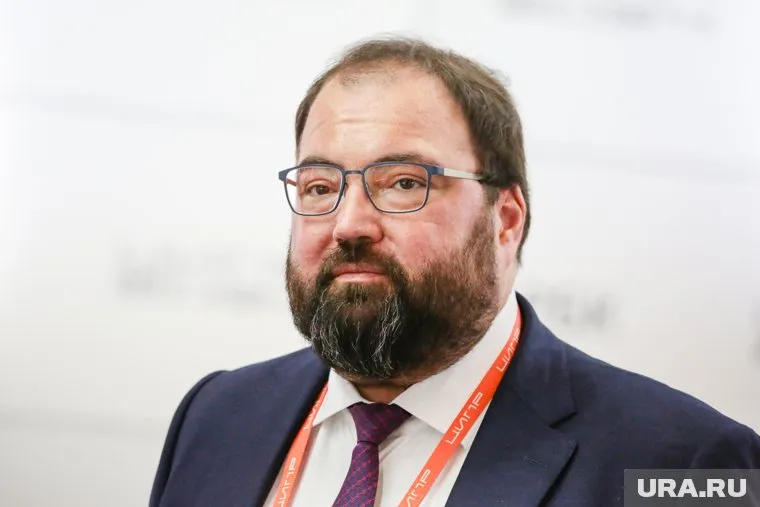 Максут Шадаев пообещал помочь в развитии выставки «Форум будущего»