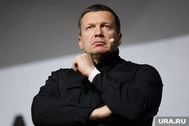 Владимир Соловьев рассказал, что приедет в Екатеринбург встретиться с жителями и погулять по скверу у драмтеатра