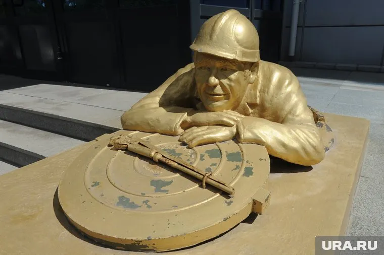 В городе не хватает рукастых спуциалистов