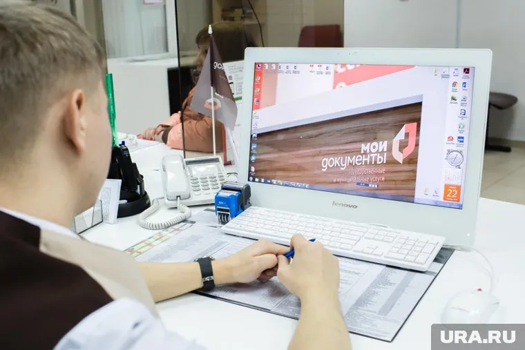 Работником ряда организаций придтся выйти на работу