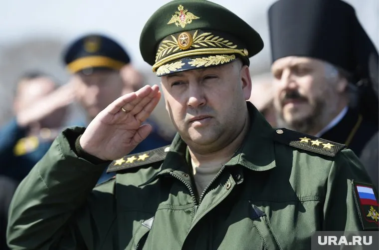 Сергей Суровикин не один раз рисковал жизнью, спасая своих солдат