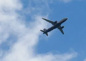 Шесть человек выжили после крушения самолета в Актау