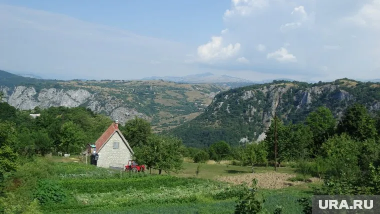 Прокуратура Черногории обвиняет россиян в попытке госпереворота и покушении на премьера страны