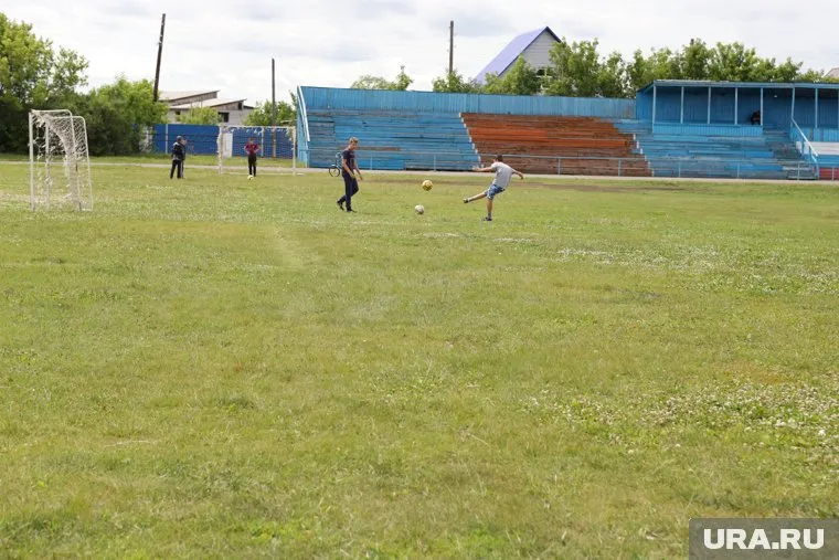 На территории стадиона «Локомотив» планируют создать спортивно-досуговый кластер (архивное фото)
