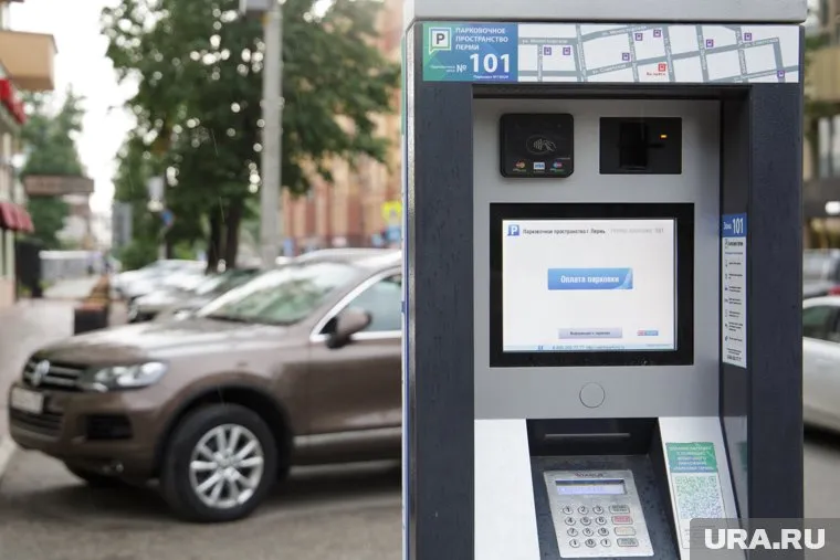 Евгений Тиунов будет следить за качеством работы паркоматов