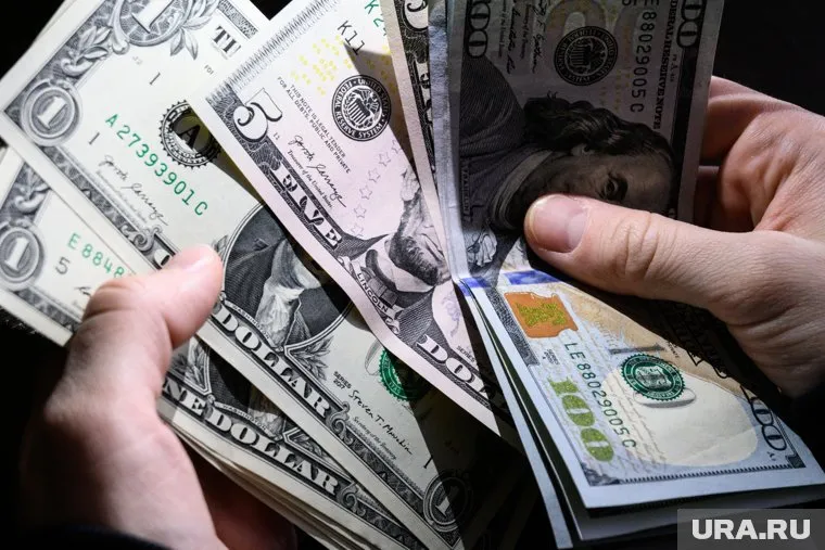 Новый пакет помощи Украине составит 3 млрд долларов