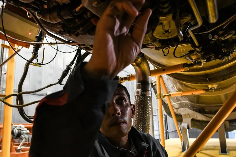 Станция испытания авиадвигателей Д-36 на Арамильском авиационном ремонтном заводе. Свердловская область, Арамиль