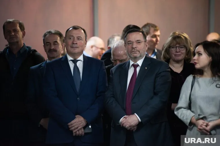 Владимира Белоглазова (справа) называют близким товарищем Алексея Орлова