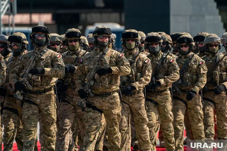 Нацгвардия Украины может не получить зимнюю форму (фото из архива)