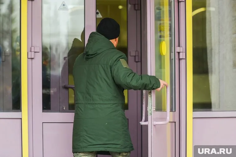 Мобилизованные свердловчане сохранят за собой рабочие места