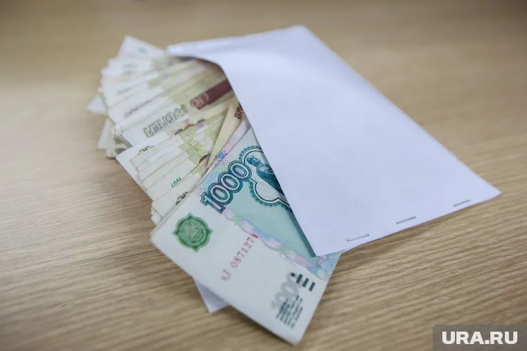 Прокуроры выявили факт хищения бюджетных денег