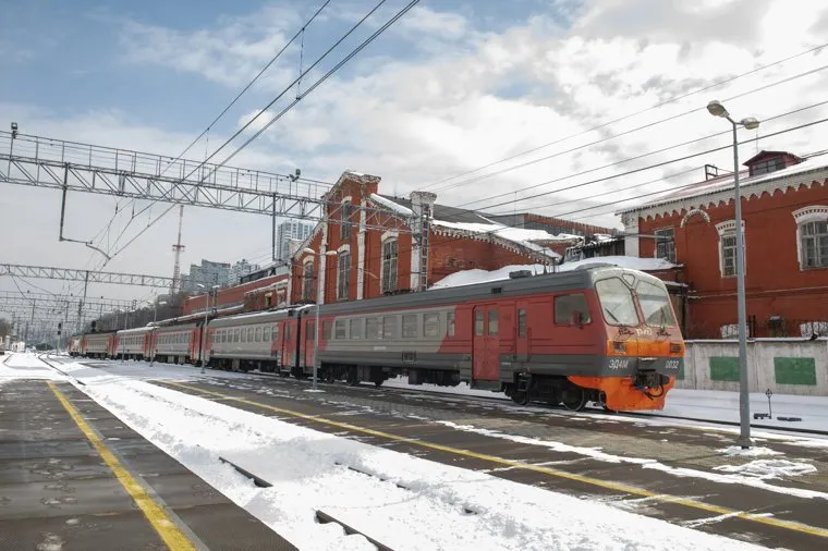 ЖД станции и электропоезда. Пермь