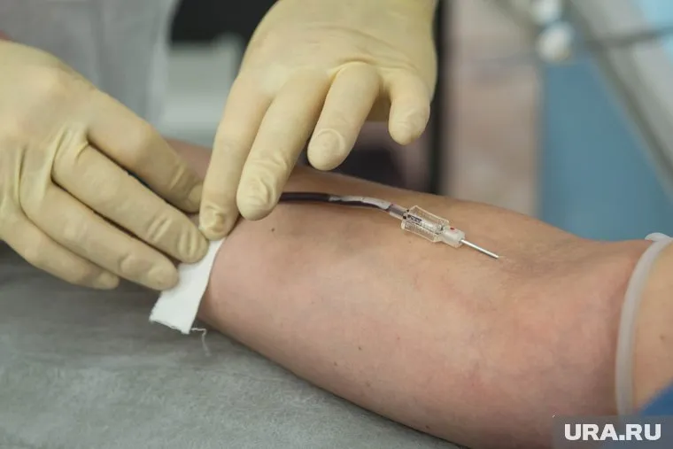 В сердце пациентки застрял катетер, который был установлен в вену