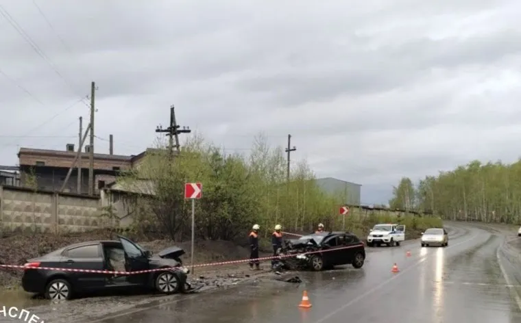 Нарушитель выехал на встречную полосу под запрещающий знак 