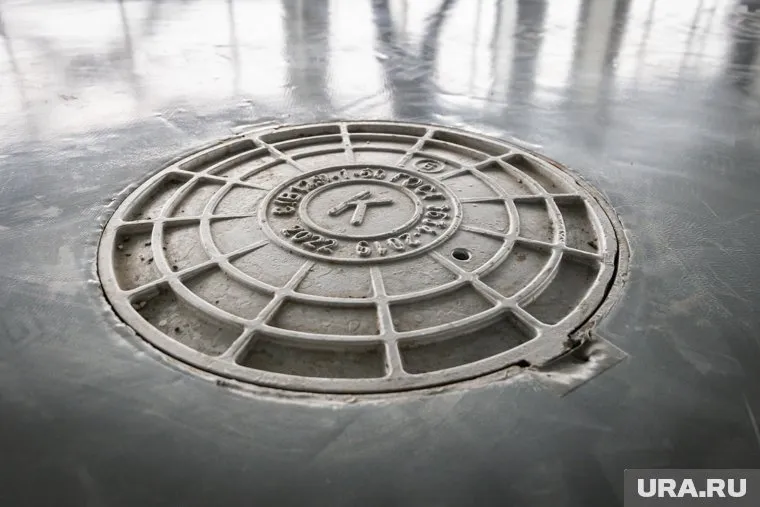 Горожане пожаловались на потоки нечистот и неприятный запах