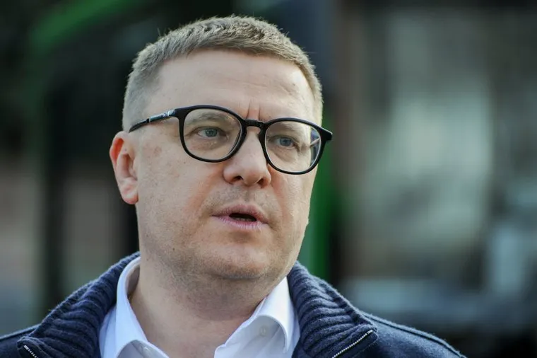 Алексею Текслеру представили новые автобусы. Челябинск