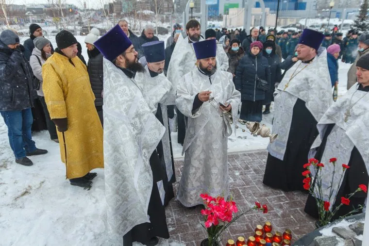 Панихида по погибшим 31 декабря 2018 года. Магнитогорск