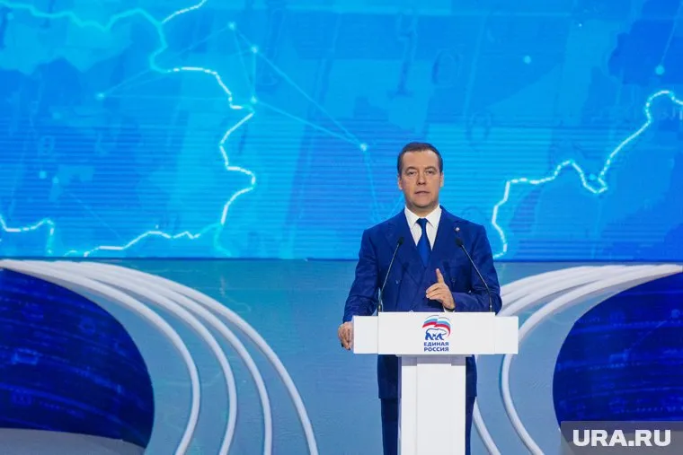 Дмитрий Медведев заявил, что экономика России в норме