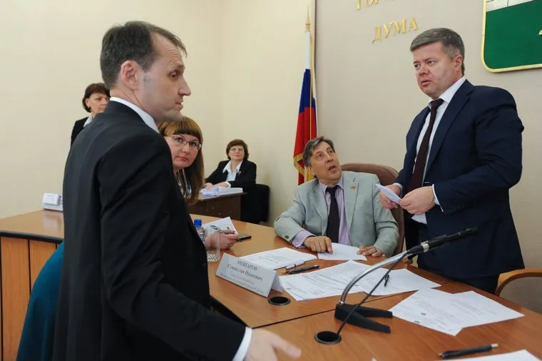 Публичные слушания. Челябинск., мошаров станислав, бодров владимир, параничев юрий
