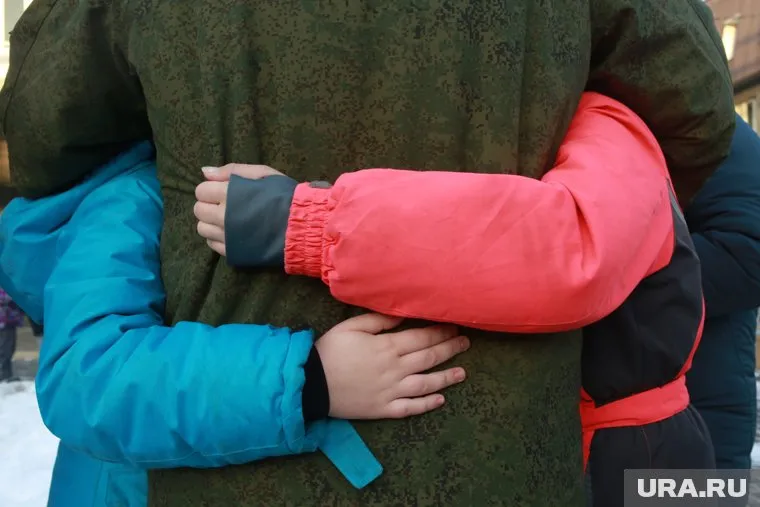 Военнослужащие смогут повидаться с родными в Новый год